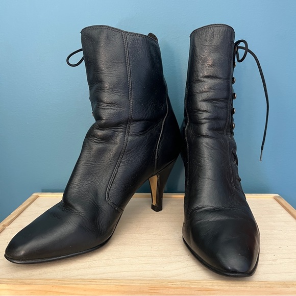 Vintage booties - Picture 2 of 10